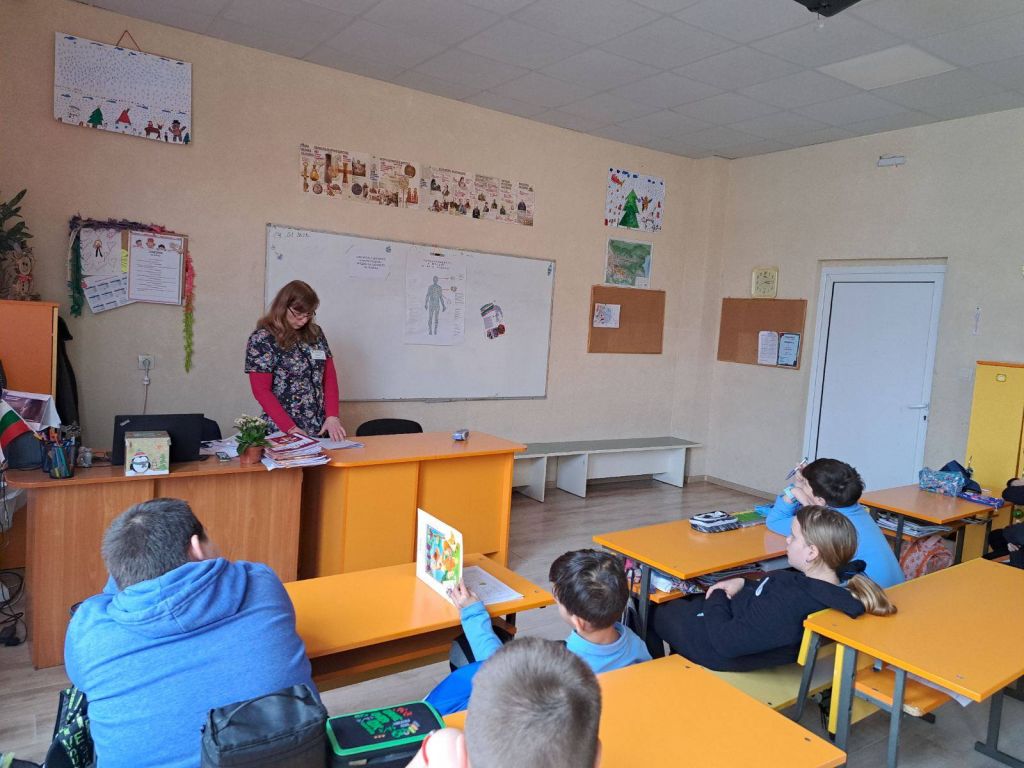 Продължават здравните беседи в училището - ОУ Св. Климент Охридски - Дупница